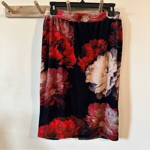 LIZ CLAIBORNE | Women’s Floral Velvet Pencil Skirt size Medium